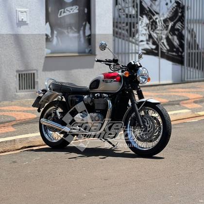 TRIUMPH BONNEVILLE T120 1200 